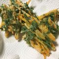 しゅんしゅっ's cooksnap of when they made サクサク！葉つきにんじんの塩かき揚げ.