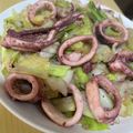 ☆sinnkuro★'s cooksnap of when they made イカとキャベツのガリバタ炒め.