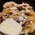 sa1221ya's cooksnap of when they made 関西風すき焼き味の牛丼☆玉ネギたっぷり.