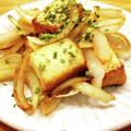 かなりんココりん's cooksnap of when they made 簡単♪新玉ねぎと厚揚げ炒め.