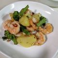 koaniani's cooksnap of when they made 絶品☆えびとじゃがいものガーリック炒め.