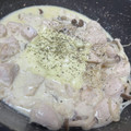 7s2flav's cooksnap of when they made 簡単☆鶏肉ときのこの生クリーム仕立て.