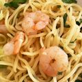 こばちё's cooksnap of when they made ランチに☆海老ニラ焼きそば.