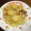 ☆♡Sakura♡☆'s cooksnap of when they made じゃがいもと玉ねぎとしめじのマヨ炒め.