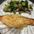 すぬーぴーのおなか's cooksnap of when they made 卵不使用！鮭のタルタル風マヨ焼き.
