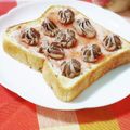 ふうはっちゃん's cooksnap of when they made ✿イチゴショート風トースト.