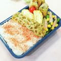 ＊naｰno＊'s cooksnap of when they made 簡単＊小松菜と魚肉ソーセージのバター炒め.