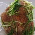 私市ビッキーズ津門巳's cooksnap of when they made “鶏めし唐揚げ豆苗おにぎり”.