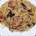 ＊じゅんころべぇ＊'s cooksnap of when they made 秋鮭としめじのレモンバター醤油パスタ.