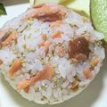 ゆけり３兄弟's cooksnap of when they made 鮭と梅のおにぎり.