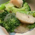 ゆぅゆv's cooksnap of when they made 帆立とブロッコリーの炒め、生姜の風味.