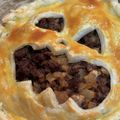 saki1010's cooksnap of when they made ハロウィンに♡おばけのミートパイ.