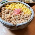 emiemisu's cooksnap of when they made 香ばし鶏そぼろとふわふわ卵の二色丼.