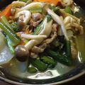 YOUCHIA's cooksnap of when they made 保育園給食★白菜と豚肉のあんかけうどん.