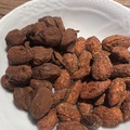 Yokchina's cooksnap of when they made 簡単☆黒糖くるみと黒糖アーモンド.