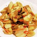私市ビッキーズ津門巳's cooksnap of when they made 白菜漬物豚バラエリンギ油揚げ赤味噌煮浸し.