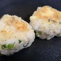 くむちん's cooksnap of when they made 朝食❀間食に♪しらすとチーズの焼おにぎり.