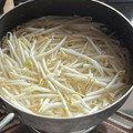 かっちゃん杉's cooksnap of when they made もやしを保存して☆最後まで食べきる方法.
