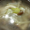 tsmitaka's cooksnap of when they made 白ねぎとしめじの生姜スープ.