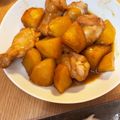 どこでもいっしょ's cooksnap of when they made 止まらない！鶏手羽元とじゃがいもの甘辛煮.