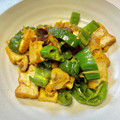 azbjbn's cooksnap of when they made 簡単！美味！厚揚げピーマン椎茸の味噌炒め.