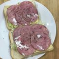 Ruriluru's cooksnap of when they made コンビニ風☆ハムレタスサンド.