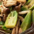 MULA's cooksnap of when they made 箸休め❀しめじとオクラの和え物.