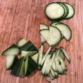 Ruriluru's cooksnap of when they made イライラ解消！転がらないきゅうりの切り方.