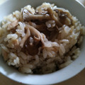 まなpin's cooksnap of when they made 楽チン★しめじと油揚げの炊き込み御飯.