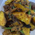 kinkinsan's cooksnap of when they made さつまいもと豚こま肉のオイスター炒め.