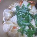 なっちゃん３１１'s cooksnap of when they made 冷凍餃子鍋.