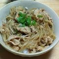 ぴよぴよ兎's cooksnap of when they made 豚こまもやしの中華風味噌炒め丼.