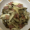 かおり♡♡♡'s cooksnap of when they made 【数種類の】きのこのバタポン炒め.
