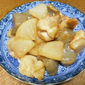 vabochan's cooksnap of when they made 鶏と大根のオイスターみそ煮込み.