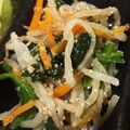 みみちゃ！'s cooksnap of when they made ほうれん草・もやし・人参のごま和え.