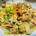 kinniko's cooksnap of when they made ☼豚バラとまいたけと油揚げの炒め煮.