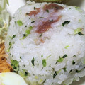 ゆけり３兄弟's cooksnap of when they made 白だしとひろし（青菜）のおにぎり.