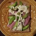 inLondon's cooksnap of when they made 朝食に！ハムときゅうりのトースト☆.