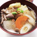 クックE662AA☆'s cooksnap of when they made 簡単ウマウマとん汁.