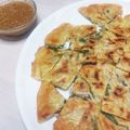 ゆいころままこ's cooksnap of when they made ごま味噌だれ最高♡もやしとちくわのチヂミ.