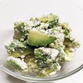 新妻あや's cooksnap of when they made 簡単☆アボカドとカッテージチーズのサラダ.