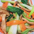 kaori238's cooksnap of when they made お弁当に★青梗菜とニンジンのオイソー炒め.