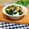 KBBキッチン☆'s cooksnap of when they made わかめきゅうりカニかまの酢物.