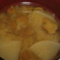 ヨシヨッシー's cooksnap of when they made なめこと大根・じゃがいもの味噌汁.