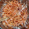 ももいろふらみんご's cooksnap of when they made マヨネーズで簡単◎柿と人参のラペ.