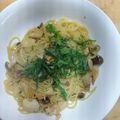 bolan185's cooksnap of when they made シメジと鶏ささみの和風パスタ.