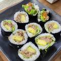 eikogre's cooksnap of when they made みんな大好き♪　マヨそぼろ海苔巻き.