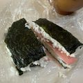 papikun's cooksnap of when they made ハムおにぎりサンド.
