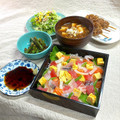 かっちゃん杉's cooksnap of when they made 刺身が残ったら宝石箱みたい海鮮チラシ寿司.