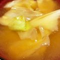 mamimu36's cooksnap of when they made キャベツだけ♥♡味噌汁.